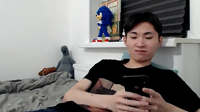 Miram Yu online show from November 9, 2025, 3:21 am