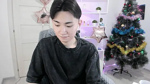 Miram Yu online show from December 25, 2024, 4:54 am