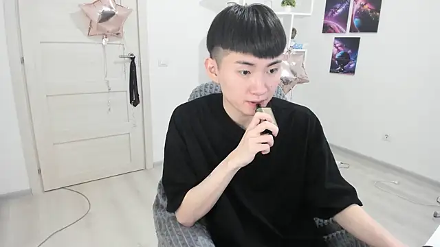 Miram Yu online show from March 19, 2025, 5:28 pm