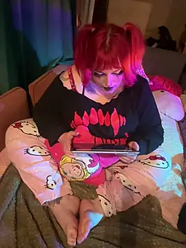 Snapshot of puffpixiee chatting on December 29, 2024, 6:27 pm puffpixiee online show from December 29, 2024, 6:27 pm