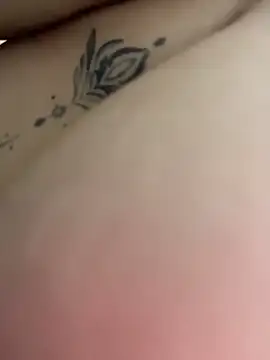 Snapshot of MadelineBenet chatting on February 15, 2026, 9:47 pm MadelineBenet online show from February 15, 2026, 9:47 pm