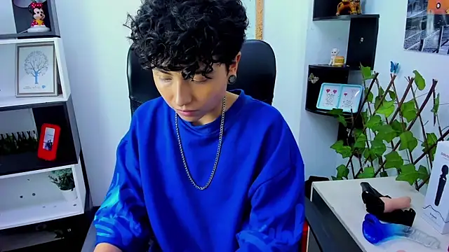 Im Mathias online show from October 15, 2025, 2:54 am