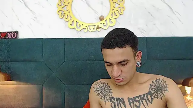 Snapshot of salome_daniel chatting on October 8, 2025, 7:36 pm salome daniel online show from October 8, 2025, 7:36 pm