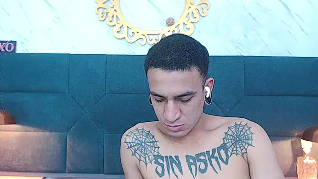 Snapshot of salome_daniel chatting on October 17, 2025, 7:37 pm salome daniel online show from October 17, 2025, 7:37 pm