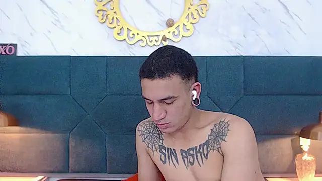 Snapshot of salome_daniel chatting on October 14, 2025, 7:47 pm salome daniel online show from October 14, 2025, 7:47 pm