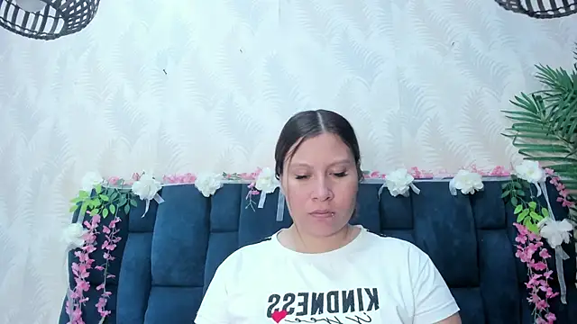Melody Megann online show from August 6, 2026, 7:53 pm