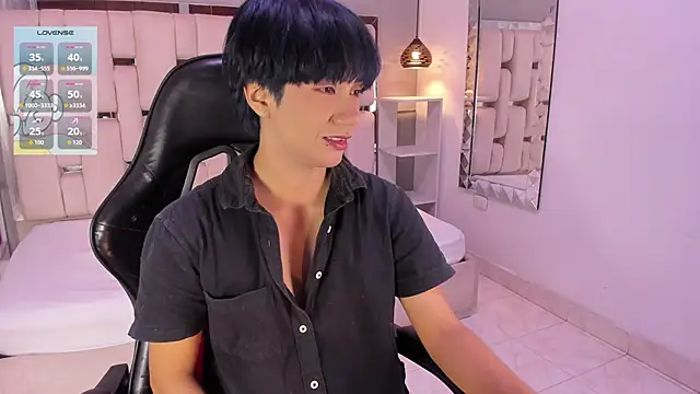 Eriol  online show from June 15, 2026, 4:12 am