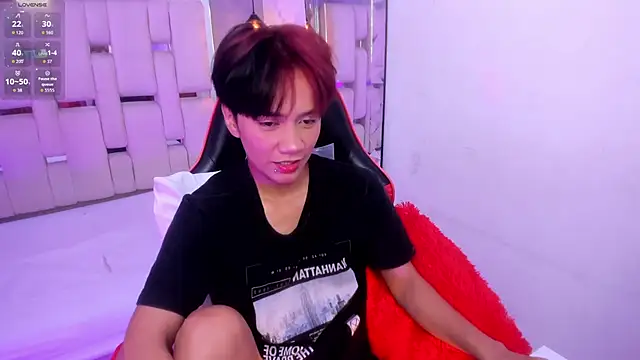 Eriol  online show from October 1, 2025, 12:09 pm