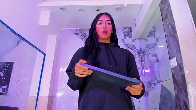 Snapshot of Isabella_stanford2 chatting on March 20, 2026, 3:29 am Isabella stanford2 online show from March 20, 2026, 3:29 am