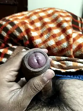 hunter boy online show from January 13, 2026, 6:34 pm