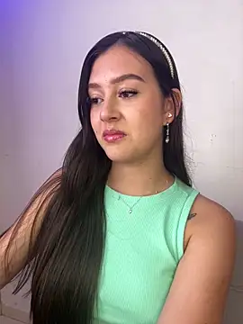 kanne mia online show from February 27, 2025, 7:04 pm