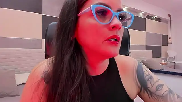 Zara Jackson online show from June 26, 2026, 1:39 pm