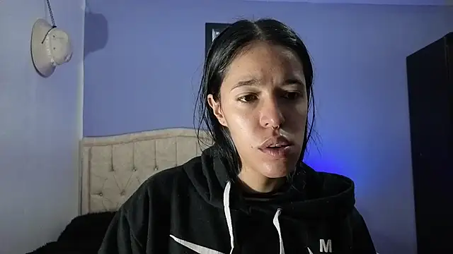 stephania t online show from June 18, 2026, 1:27 pm