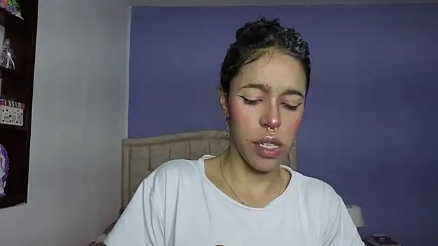 stephania t online show from May 8, 2026, 3:05 pm