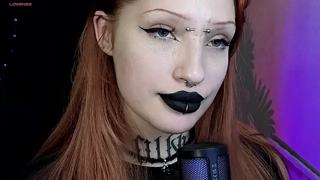 violetviolator online show from February 7, 2025, 9:48 pm