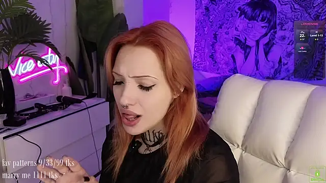 violetviolator online show from September 27, 2025, 4:40 am