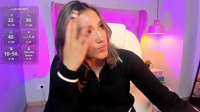  Sophie  miller online show from March 16, 2026, 6:10 pm