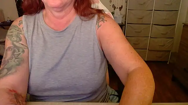 Nikkimastersgirl1091 online show from May 24, 2026, 11:21 am