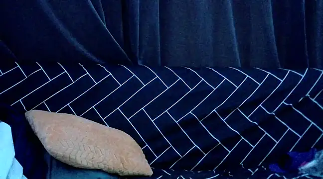 Snapshot of unclestefansdick chatting on February 25, 2025, 10:26 am unclestefansdick online show from February 25, 2025, 10:26 am