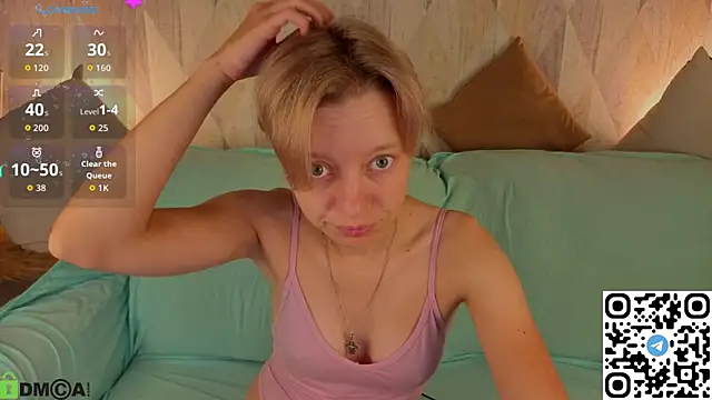 Michelle Blond online show from July 10, 2026, 1:05 am