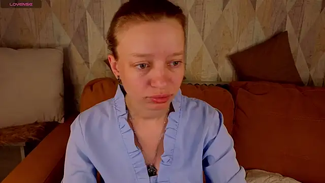 Michelle Blond online show from June 9, 2026, 1:06 am