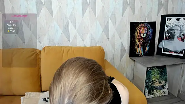 Michelle Blond online show from March 1, 2025, 8:45 am