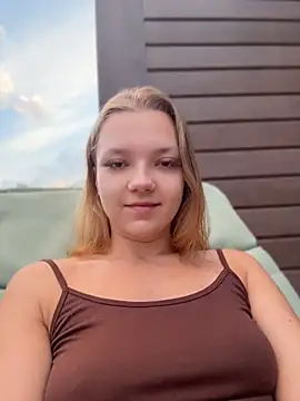 JennyPortman online show from July 26, 2026, 1:01 am