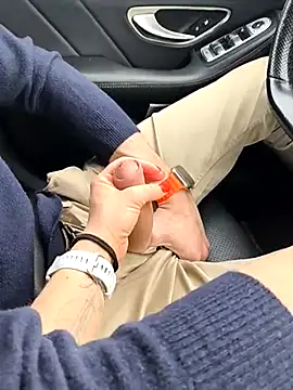 Secret couple  online show from March 12, 2025, 3:29 pm