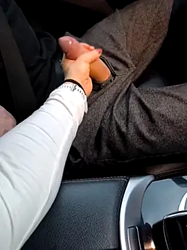 Secret couple  online show from February 27, 2025, 4:32 pm