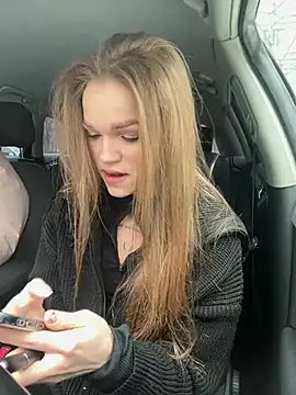 KitteCat online show from March 2, 2025, 9:32 am