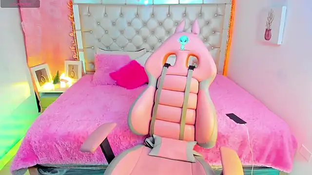 zack  27 online show from January 15, 2025, 8:58 pm