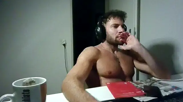 Snapshot of alpha-hunk chatting on June 10, 2026, 8:54 pm alpha-hunk online show from June 10, 2026, 8:54 pm