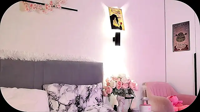 Snapshot of SIlviaBeyt chatting on May 29, 2026, 8:48 pm SIlviaBeyt online show from May 29, 2026, 8:48 pm