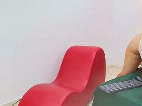 RominaKleiin online show from January 29, 2025, 9:39 pm