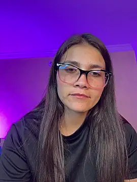 aurora divine online show from February 21, 2026, 10:56 pm