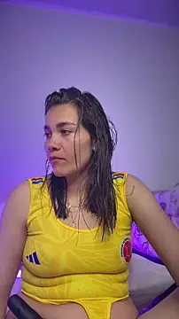 aurora divine online show from June 13, 2026, 8:40 pm