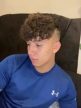 Snapshot of merlyn_00 chatting on January 16, 2025, 7:41 pm merlyn 00 online show from January 16, 2025, 7:41 pm