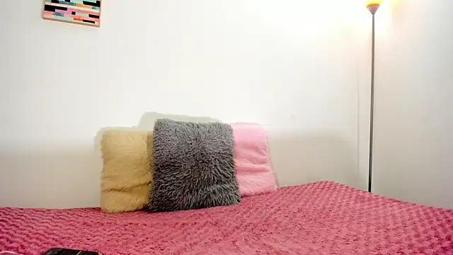 zandycooper online show from January 4, 2025, 5:58 pm