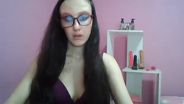 LolaBoobs online show from June 4, 2026, 7:46 am