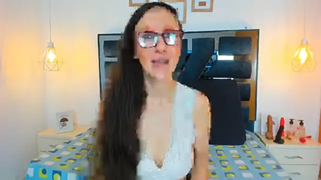 Snapshot of LolaBoobs chatting on July 5, 2026, 1:40 pm LolaBoobs online show from July 5, 2026, 1:40 pm