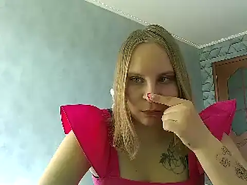 Thalia  Star online show from March 15, 2025, 10:57 am