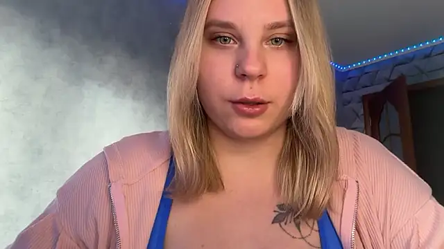 Thalia  Star online show from December 23, 2025, 10:14 am