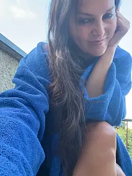 -OLYA- online show from June 11, 2026, 6:38 pm