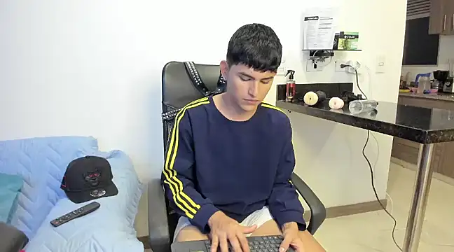 Lyam ap online show from January 13, 2025, 8:05 am