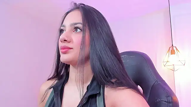 mallie quinn online show from February 18, 2025, 1:11 pm