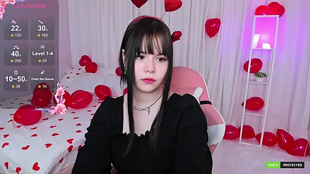 ClaireFaers  online show from February 14, 2025, 11:21 am