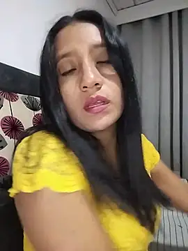 cami victoria online show from June 9, 2026, 7:04 pm