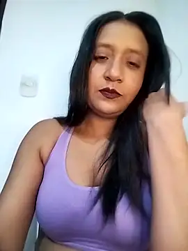 cami victoria online show from February 17, 2026, 7:11 pm