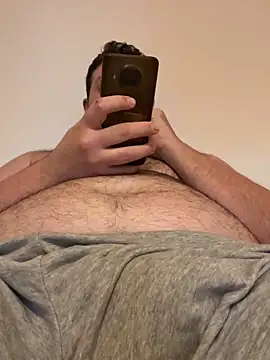 il lupo online show from October 6, 2025, 4:52 pm