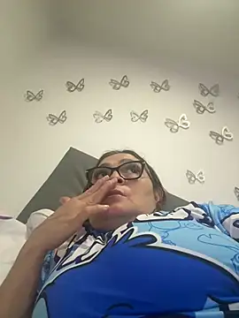 Snapshot of AntonellaAlondra4 chatting on May 27, 2026, 3:03 am AntonellaAlondra4 online show from May 27, 2026, 3:03 am